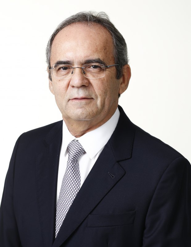 MARCO ANTONIO REY DE FARIA